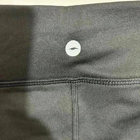 Avia Girls Moto Athletic Pants Leggings Kids Black Crop Size XL (14-16) NWT - Picture 6 of 7